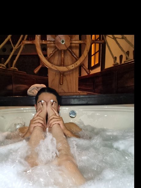 Nacktes geleaktes OnlyFans-Foto von Lsk