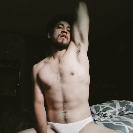 Nacktes geleaktes OnlyFans-Foto von Wolf Wrestle