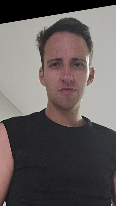 Nacktes geleaktes OnlyFans-Foto von Jason Love