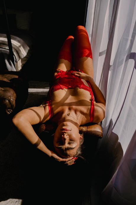 Nacktes geleaktes OnlyFans-Foto von Xandra