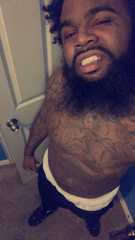 Nacktes geleaktes OnlyFans-Foto von Big Woods