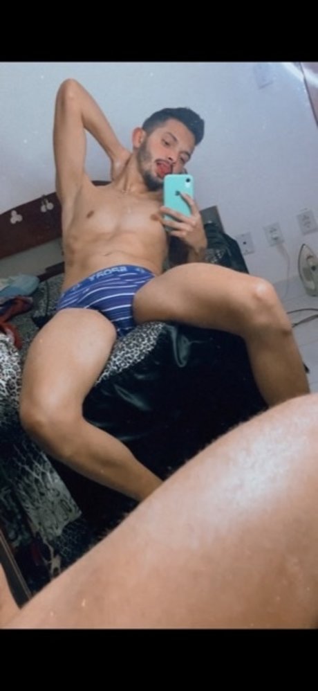 Nacktes geleaktes OnlyFans-Foto von Jrolliver