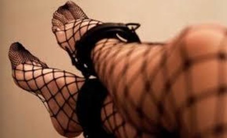 Nacktes geleaktes OnlyFans-Foto von Masked Madam