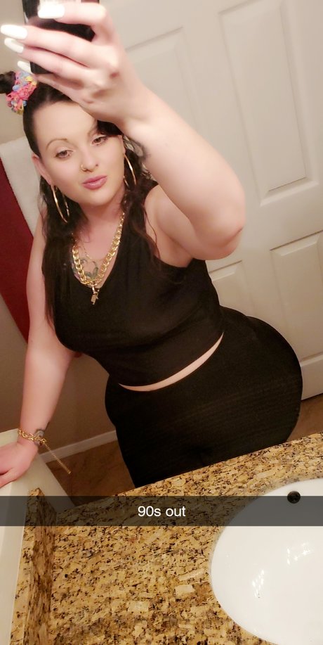 Nacktes geleaktes OnlyFans-Foto von Italian Queen