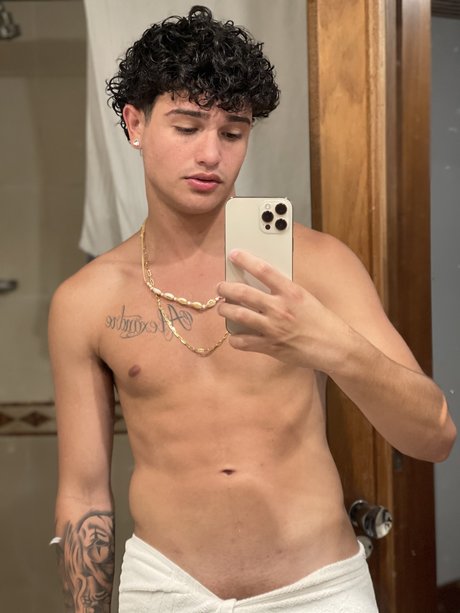 Nacktes geleaktes OnlyFans-Foto von Aryan Almeida Brito