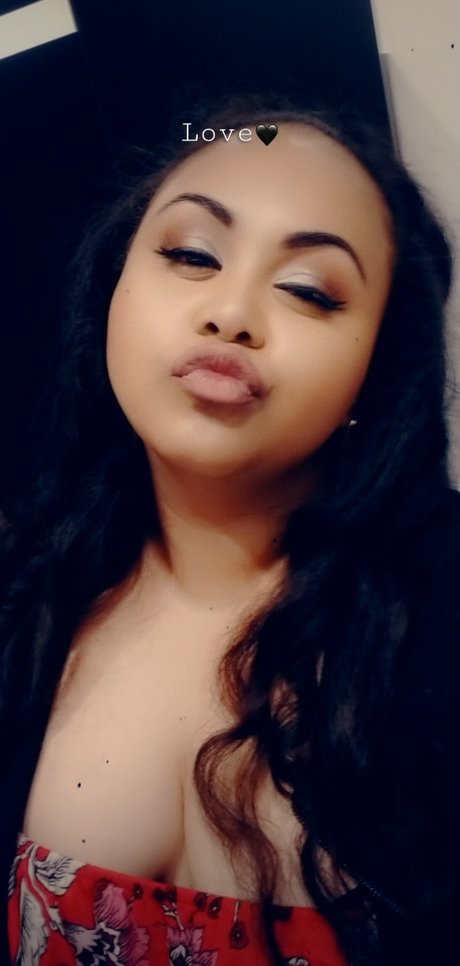 Nacktes geleaktes OnlyFans-Foto von Nsfw Bww  Miss Piggy
