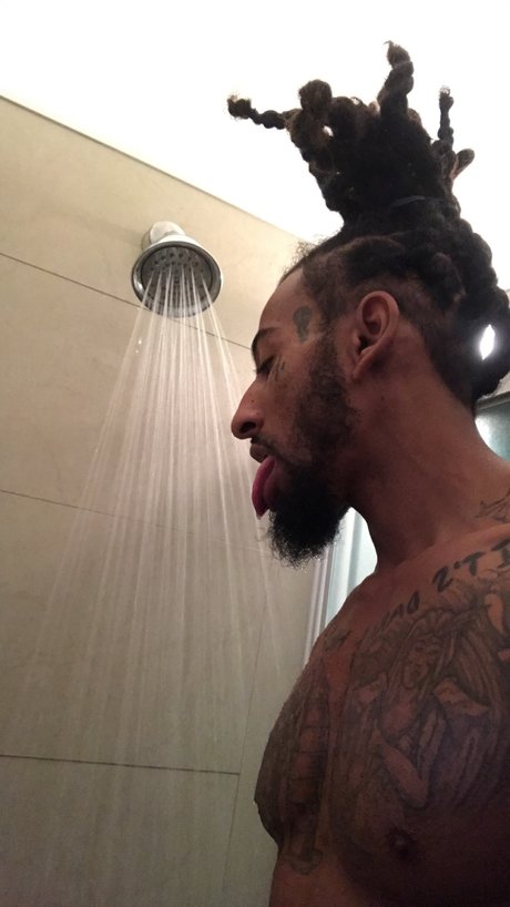 Nacktes geleaktes OnlyFans-Foto von Romello Champagne Carter