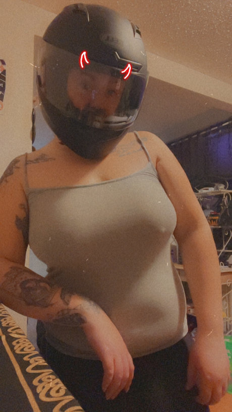 Nacktes geleaktes OnlyFans-Foto von Kat
