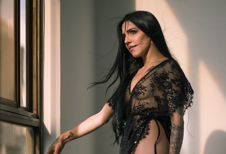 Nacktes geleaktes OnlyFans-Foto von Iommamusica