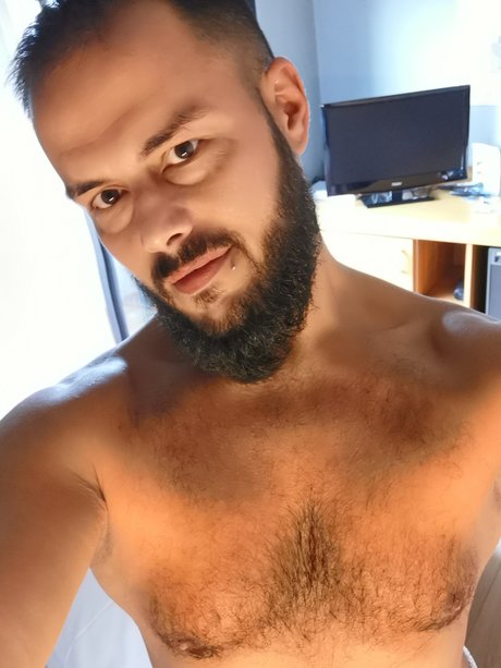 Nacktes geleaktes OnlyFans-Foto von Penatren86