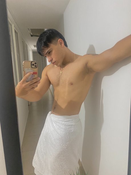 Nacktes geleaktes OnlyFans-Foto von Cristian Prez