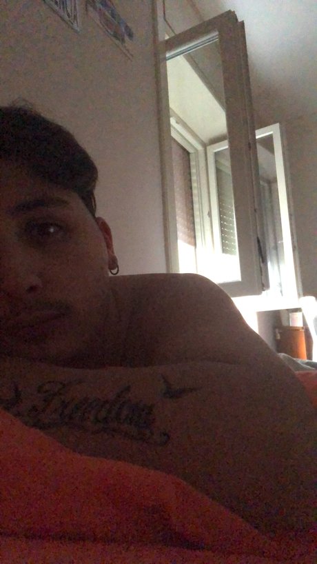 Nacktes geleaktes OnlyFans-Foto von Giuseppe993