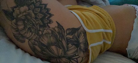 Nacktes geleaktes OnlyFans-Foto von Julia Lauren