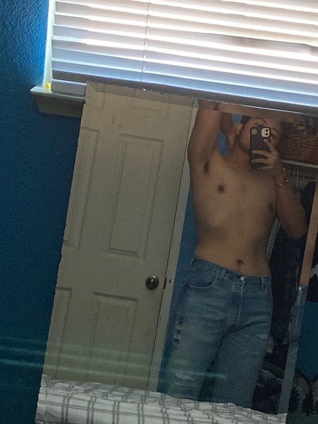 Nacktes geleaktes OnlyFans-Foto von Nathan