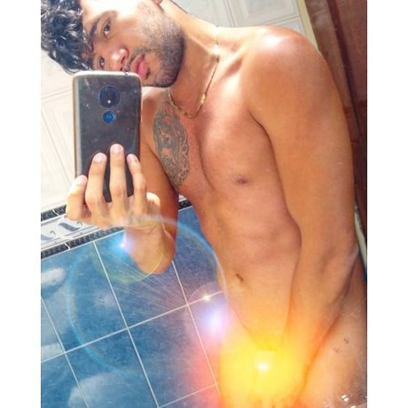 Nacktes geleaktes OnlyFans-Foto von Neto Martinz