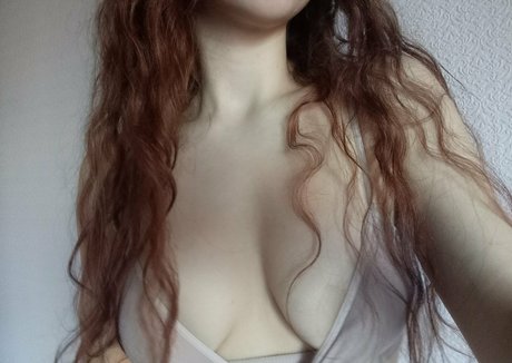 Nacktes geleaktes OnlyFans-Foto von Maycurlyvip