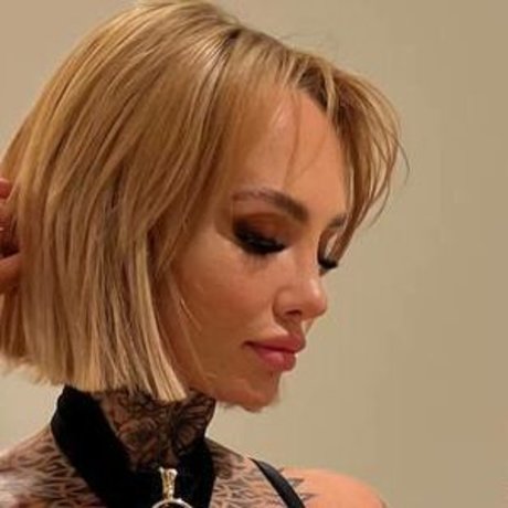 Nacktes geleaktes OnlyFans-Foto von Kattpaow