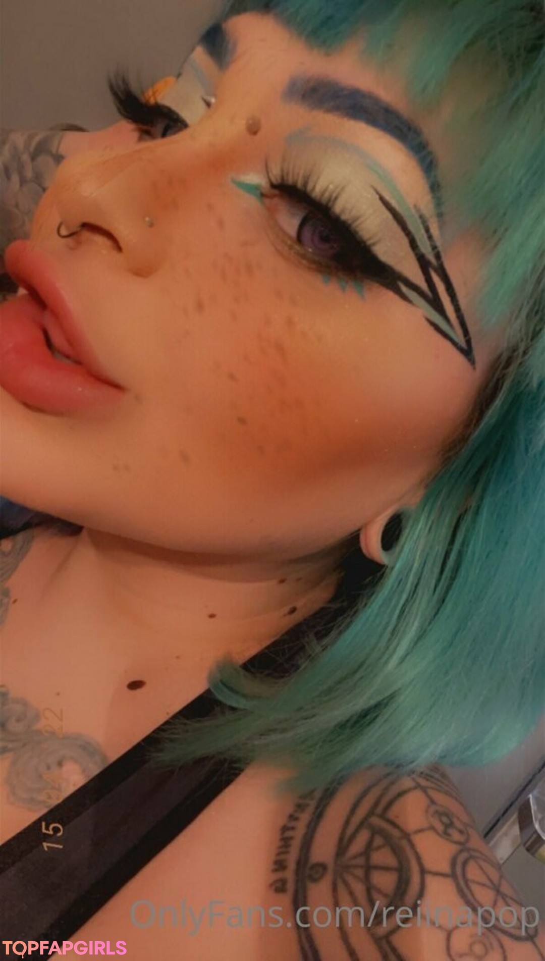 Nacktes geleaktes OnlyFans-Foto von Reiinapop #1126