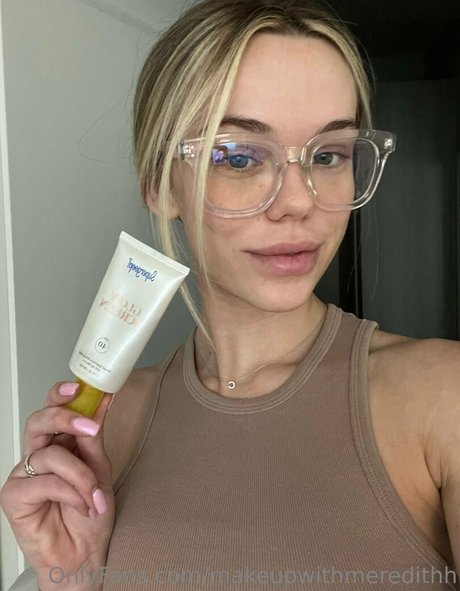 Nacktes geleaktes OnlyFans-Foto von Makeupwithmeredithh