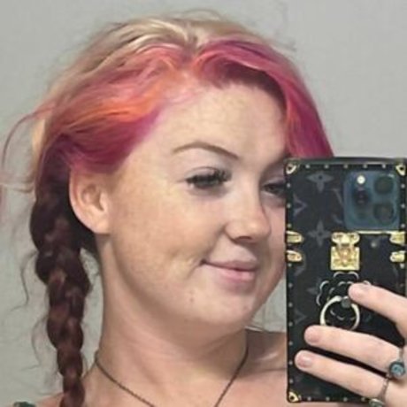 Nacktes geleaktes OnlyFans-Foto von Molly Montana