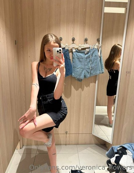 Nacktes geleaktes OnlyFans-Foto von Veronicaflowers