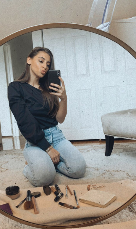 Nacktes geleaktes OnlyFans-Foto von Andrea Helfrich