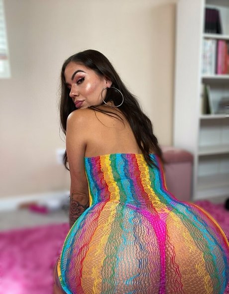Nacktes geleaktes OnlyFans-Foto von Freekarmen