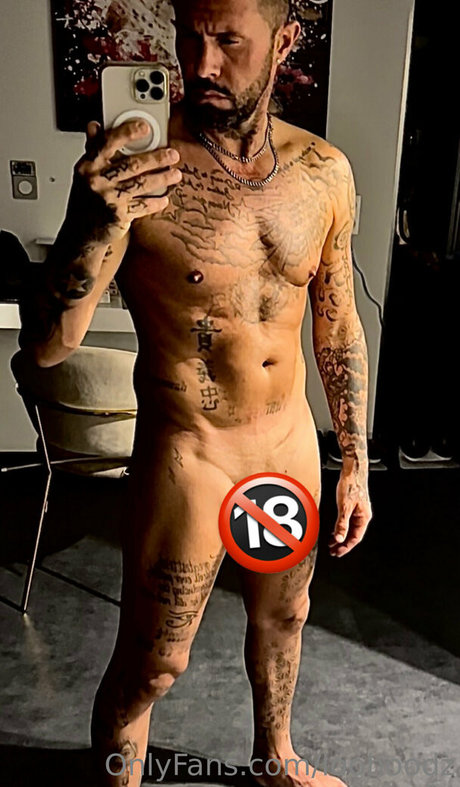 Nacktes geleaktes OnlyFans-Foto von Loohoodz