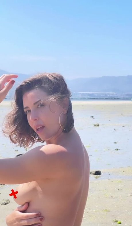 Nacktes geleaktes OnlyFans-Foto von Erika Sanz