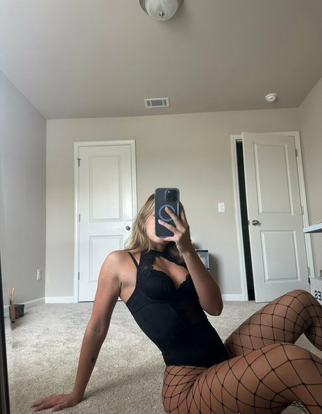Nacktes geleaktes OnlyFans-Foto von Sen City