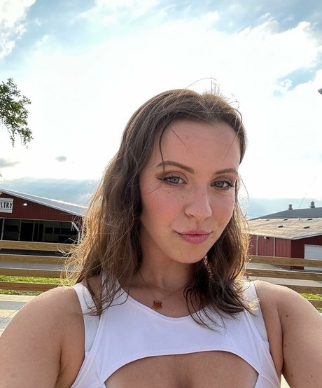 Nacktes geleaktes OnlyFans-Foto von Sen City