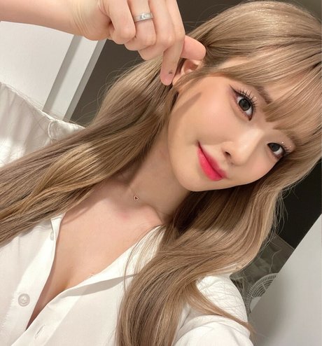 Nacktes geleaktes OnlyFans-Foto von Se Yeon