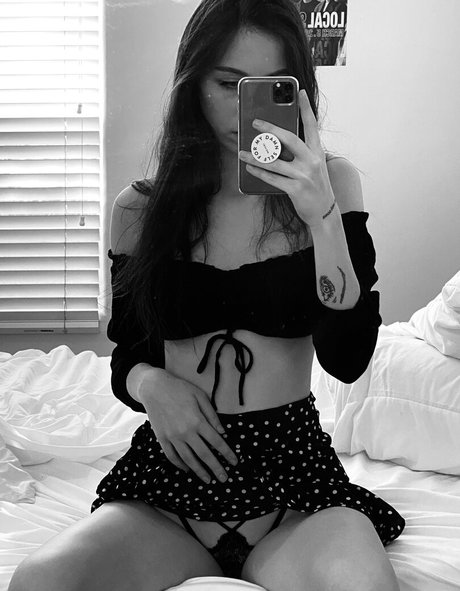 Nacktes geleaktes OnlyFans-Foto von Babychelsx