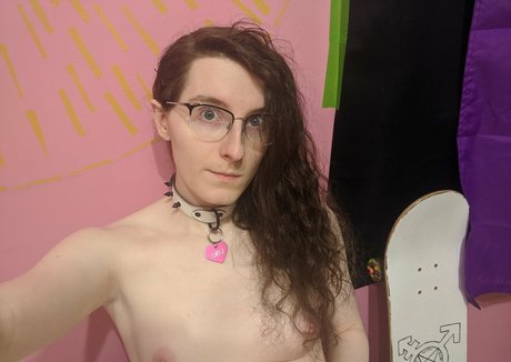Nacktes geleaktes OnlyFans-Foto von Ami Brynn