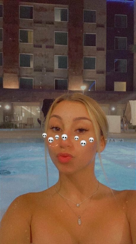 Nacktes geleaktes OnlyFans-Foto von Rose1802