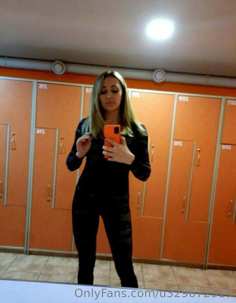 Nacktes geleaktes OnlyFans-Foto von Countryblond