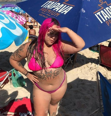 Nacktes geleaktes OnlyFans-Foto von Babyperigosa
