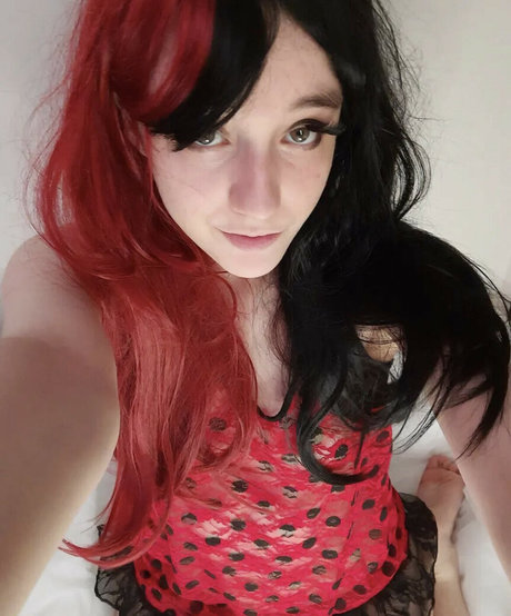 Nacktes geleaktes OnlyFans-Foto von Senpaispace