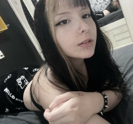 Nacktes geleaktes OnlyFans-Foto von Scaringthehoez