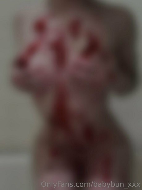 Nacktes geleaktes OnlyFans-Foto von Babybunxxx