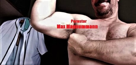 Nacktes geleaktes OnlyFans-Foto von Max Magnummann