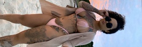 Nacktes geleaktes OnlyFans-Foto von Maynarah Anjos