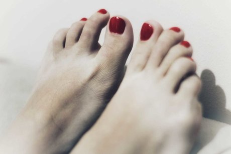 Ladygodivafeet200