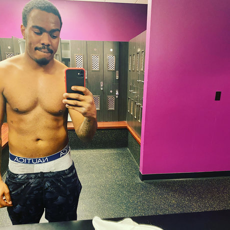 Nacktes geleaktes OnlyFans-Foto von Big Santana