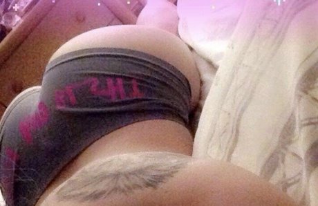 Nacktes geleaktes OnlyFans-Foto von Klzbeast