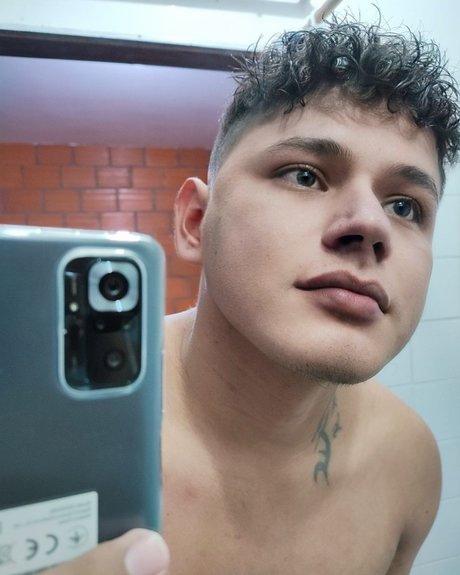 Nacktes geleaktes OnlyFans-Foto von Markuss