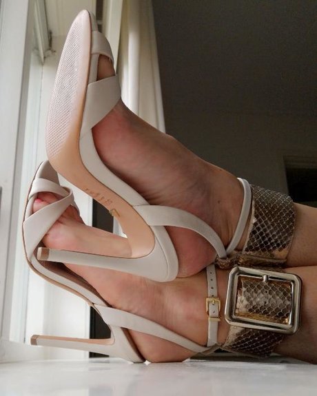 Nacktes geleaktes OnlyFans-Foto von Love My Feet
