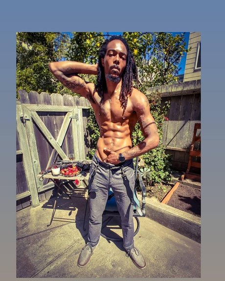 Nacktes geleaktes OnlyFans-Foto von Knottyrell