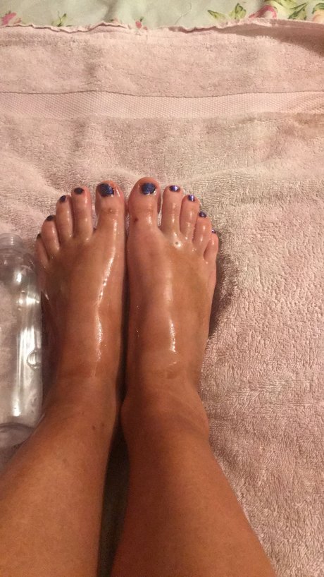 Nacktes geleaktes OnlyFans-Foto von Carlie Starr