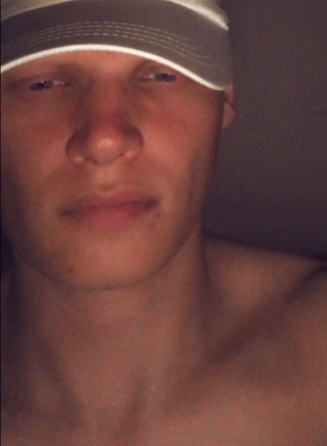 Nacktes geleaktes OnlyFans-Foto von Chris Daniels